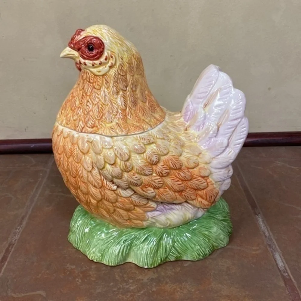 Vintage Heritage Mine Ltd. Hen Cookie Jar